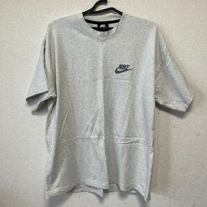 NIKE Tシャツ