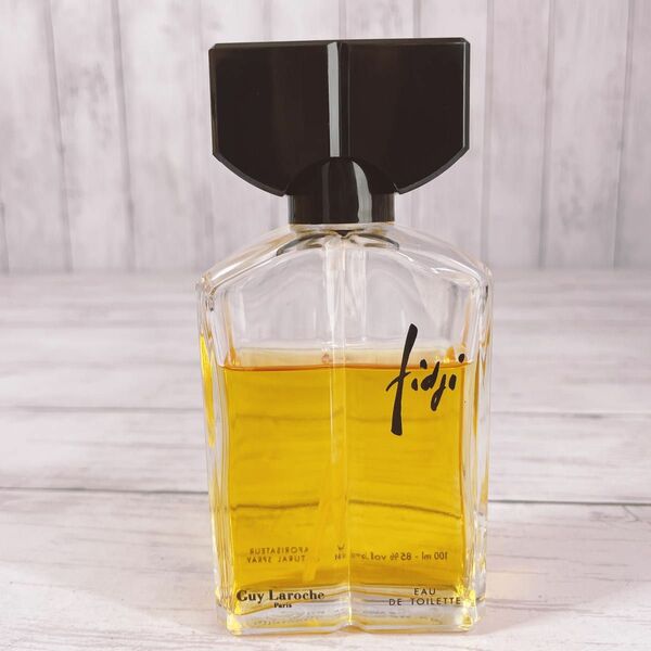 c3215 Guy Laroche ギラロッシュ　フィジー　100ml EDT