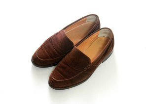スウェード革ローファー靴（茶色）　　サイズ25.5㎝