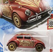 ホットウィール 2021　フォルクスワーゲン ビートル レッド LOVE 2021　HotWheels ベーシックカー HOLIDAY RACERS_画像2