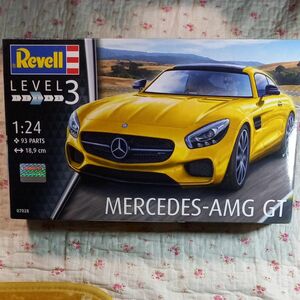 レベル 1/24 メルセデス AMG GT Revell