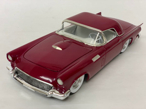 57 Ford Thunderbird フォード サンダーバード 1/25＊Hot Rod Custom Lowrider ホットロッド カスタム ローライダー amt Revell レベル