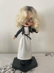 Bride of Chucky version, Tiffany Valentineのフィギア、イタリア製、未使用品