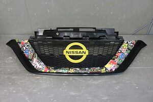 ノート NISMO S ５MT 後期(E12) 純正 フロントグリル ラジエーターグリル KAD 62310-5WJ0A / 62312-5WJ0A p036822