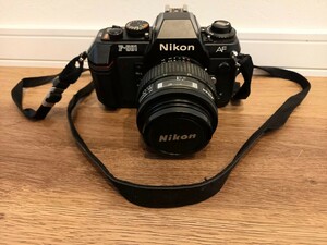 Nikon ニコン F-501/NIKKOR AF 35-70㎜ レンズ フィルムカメラ 一眼レフカメラ 通電確認済み 保管 中古 現状品 k359