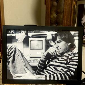 Art hand Auction Vintage Steve Jobs Photo Framed Poster Apple Computer Rainbow Logo Not for Sale Think Different, antique, collection, advertisement, Novelty Goods, others