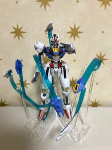 エアリアル　1/144 完成品　ガンダム　台座、フライトユニット付き