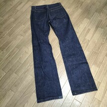 ★A.P.C アーペーセー デニムパンツ ジーンズ ジーパン 赤耳 セルビッチ ボタンフライ 濃紺 サイズ28 メンズ ブランド古着 USED_画像3