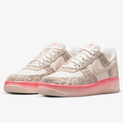 【新品！即決送料込！】W AIR FORCE 1 07 LX★AF-1★エアフォース 1★NIKE★ナイキ★エアジョーダン★AIR JORDAN★スネーク★SNAKE