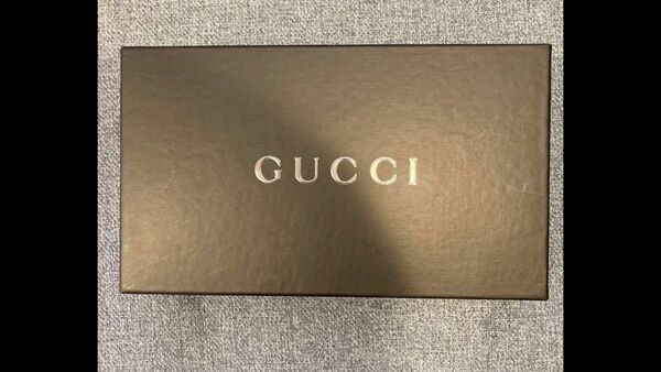 グッチ　gucci 最高級　財布　ブックレットつき　恋愛占いつき