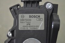 キャリィ トラック 農繁スペシャル 2型 5MT 4WD 前期(DA16T) 純正 BOSCH 破損無 取付OK 動作保証 アクセルペダル 280755230 s006357_画像5