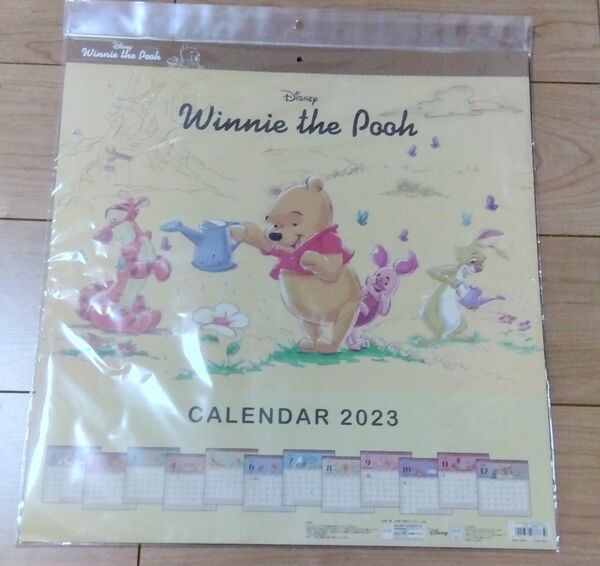新品 プーサン 2023年 カレンダー 壁掛け ディズニー 未使用 かわいい プーさん ぷーさん