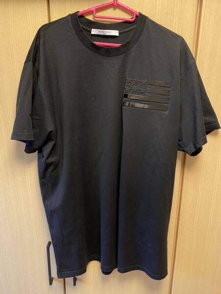 正規 16AW Givenchy ジバンシィ Riccardo Tisci リカルド ティッシ 星条旗 メタルプレート クルーネック Tシャツ 黒 S 16F 7261 651