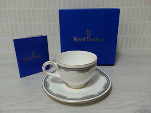 Royal Doulton　ロイヤルドルトン　未使用　廃番希少　ソールズベリー　ティーカップ＆ソーサー　セット　ボーンチャイナ