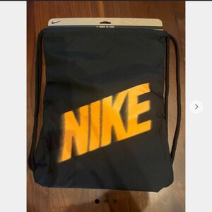 新品　 NIKE ナップサック ナイキ ジムサック ナイキナップサック 黒 ナップザック 巾着　リュック 