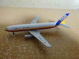 1/500　JDA　東亜国内航空　A300-B2