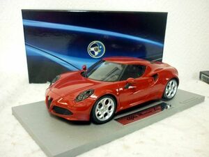 BBR Alpha Romeo 4C Salon Gene've 1/18 миникар красный 