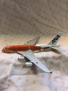 ANA（全日空） エアバス A380 フライングホヌ 〈ラー〉1/500スケール