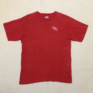 送料込 米国製 BARNS outfitters プリントT Lサイズ red USED バーンズ アウトフィッターズ Tシャツ 赤 半袖 アメカジ 古着 made in USAの画像1