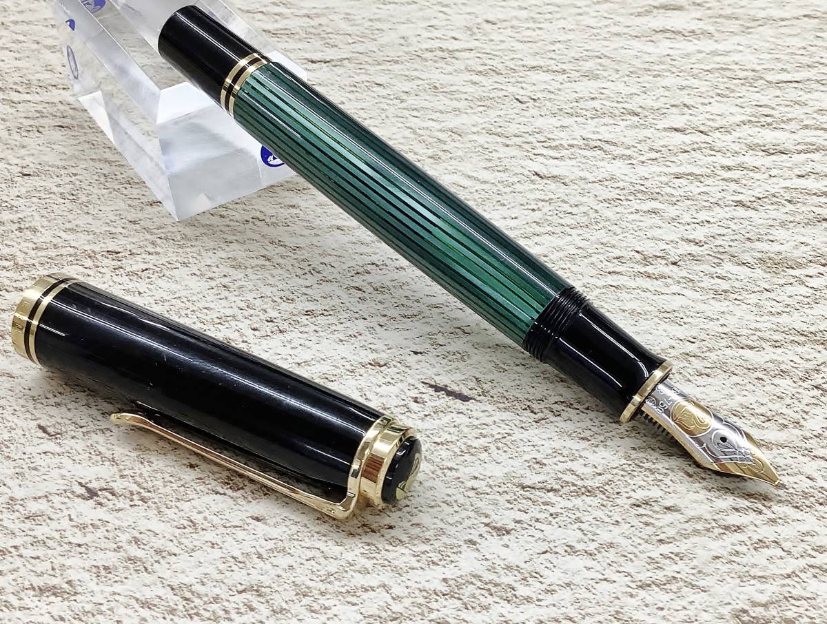 Yahoo!オークション -「pelikan ペリカン 万年筆 スーベレーン m800 緑