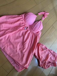 ピンク　タンキニ　体型カバー　ワンピース 水着　エメフィール　チュチュアンナ Sサイズ　可愛い　ハワイ　グアム