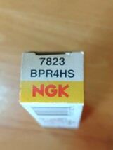 ＠721 新品 NGK BPR4HS K125 K90 KDX50 QR50 PW50 etc. 送料140円～_画像4