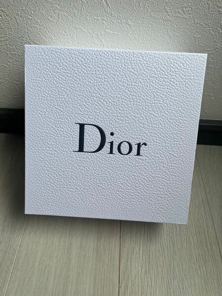Dior ディオール　ギフトラッピング　空箱