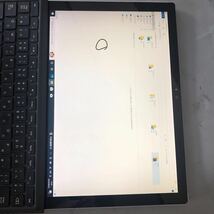 JXNT2926 /Microsoft Surface Pro 1724/Core m3 6Y30 0.90GHz/128GB/4GB/12.3インチ/Windows10 Pro/タッチパネル不良_画像3