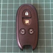 SU11309 点灯スズキ 純正 007YUUL0212スマートキーレス パレット ソリオ ルークス等 MA15S 日産 両側スライド 4ボタン_画像1