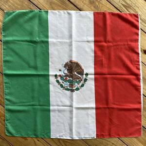 送料無料 Vintage バンダナ Mexico メキシコ 国旗 鷲 Made in USA RN 15187 アメカジ アメリカ仕入れ 雑貨 ハンカチ ヴィンテージ A0706