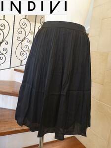 1.8 ten thousand super-beauty goods INDIVI( Indivi ) Indy bi* black pleated skirt 5 XS