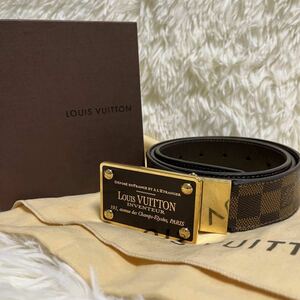 Louis Vuitton LOUIS VUITTON belt, LV circle 20MM reversible M0300