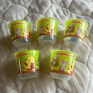 プーさん　ディズニー　Disney カップ　容器　プラスチックカップ 当時物 コレクション