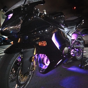 【送料無料】 LEDテープ ピンク 600連 黒ベース 専用コネクター付 5m 防水 12V テープライト パープル 車 自動車 バイク オートバイ 桃 紫の画像5