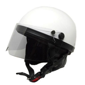 可動式 シールド付き ハーフヘルメット 半キャップ ホワイト 白 人気のストリートタイプ 原付 125cc以下のバイクにオススメ
