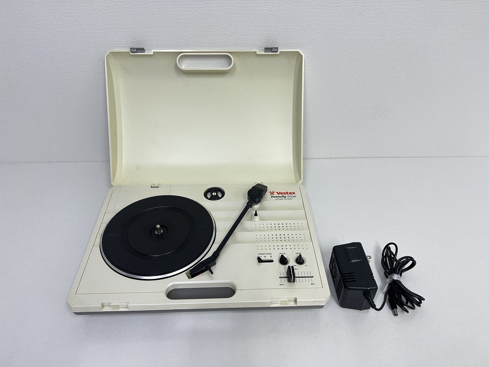 ヤフオク! -「vestax ポータブルターンテーブル handytrax」の落札相場