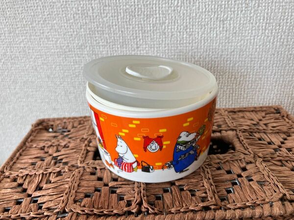 Moomin×KFC レンジ　保存容器　キャニスター　オレンジ