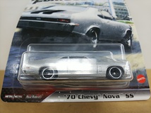 ■ HOTWHEELSホットウィール FAST＆FURIOUS [FAST SUPERSTARS 4/5] 1:64 ’70 Chevy Nova SS シルバー シェビーノバ ミニカー_画像5