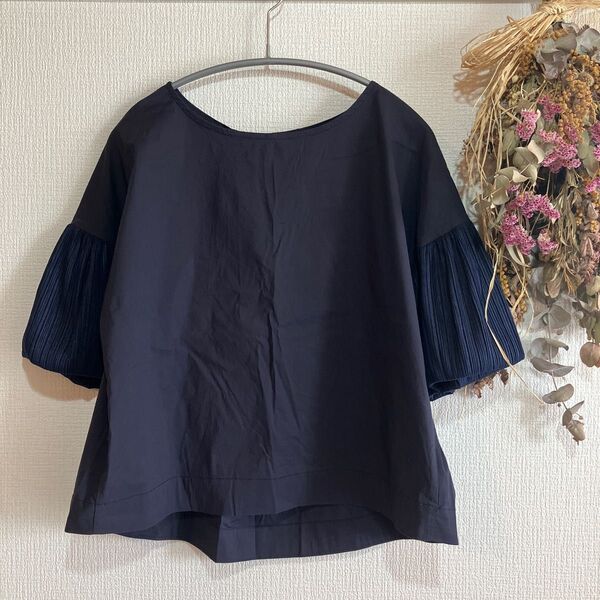 Gready Bpilliant * バックリボントップス