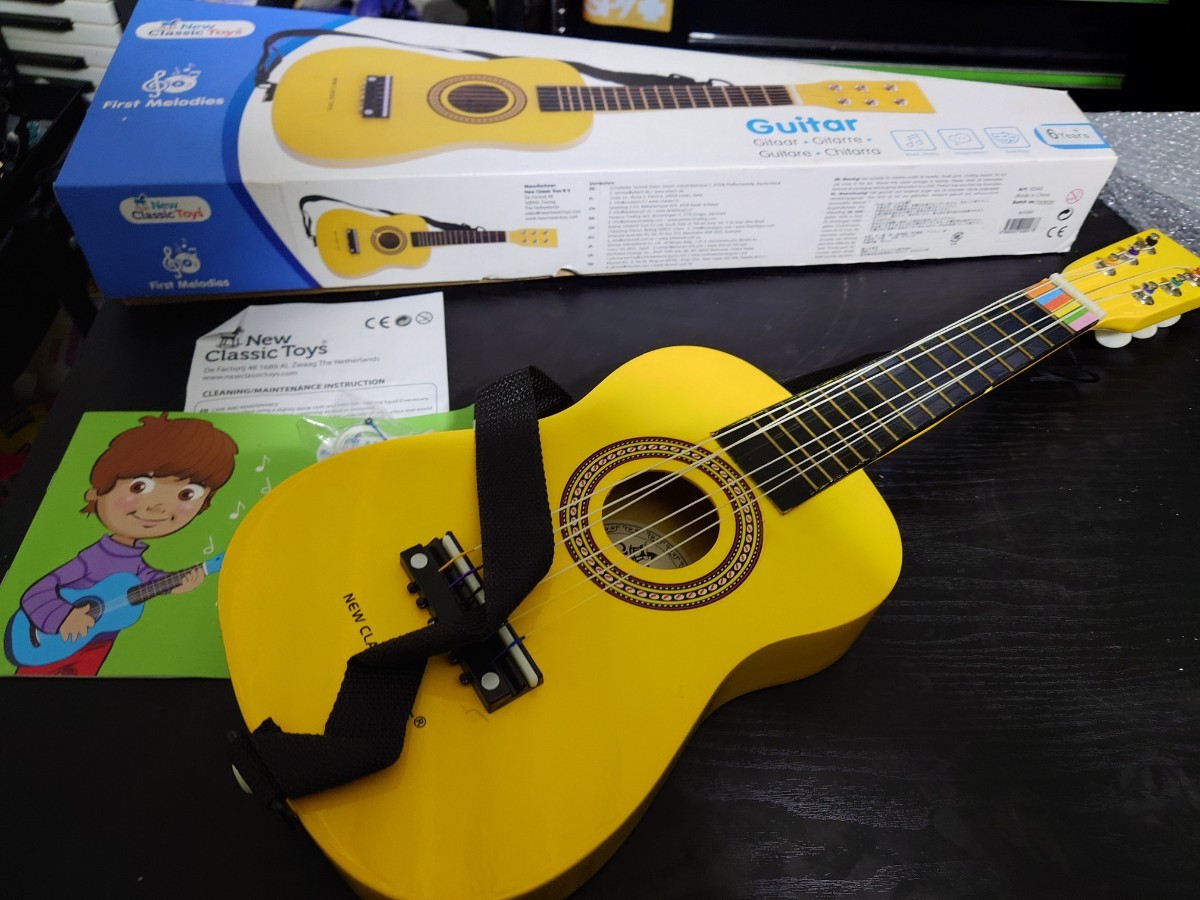 年最新ヤフオク! おもちゃギターの中古品・新品・未使用品一覧
