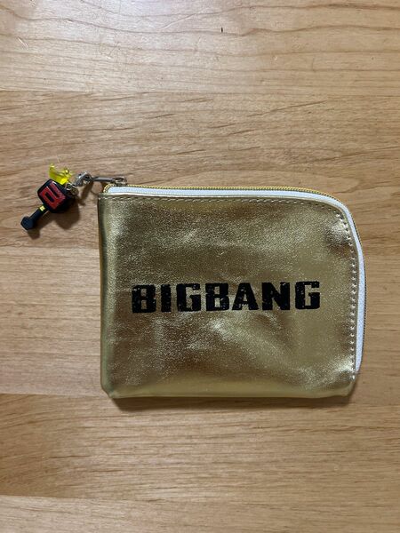 BIGBANG ポーチ