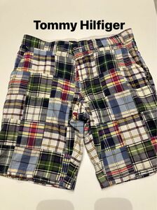 TOMMY HILFIGER パッチワークショーツ