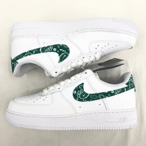 【中古】NIKE WMNS AIR FORCE 1 '07 ESSENTIALS Green Paisley サイズ28.0cm DH4406-102 ナイキ[240017576382]_画像5