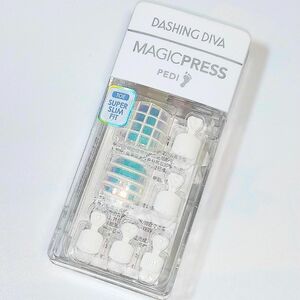 日本未発売品 671 新品 ダッシングディバ マジックプレス ネイルチップ ペディキュア 足爪用 フット 1秒ジェルネイル