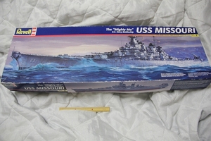 1/535 USS ミズーリ MISSOURI 未組立 Revell 85-0301 検索 レベル アメリカ軍 戦艦 模型 置物 グッズ
