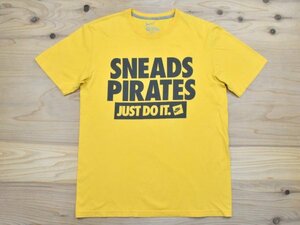 USA古着 NIKE Sneads Pirates JUST DO IT Tシャツ sizeM 黄色 イエロー スポーツ チーム ナイキ アメリカ アメカジ 海外 ダメージ 雰囲気