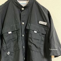 美品　Columbia PFG コロンビア 半袖シャツ ブラック　黒　S/P_画像4