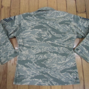 h-7 ミリタリー サバゲー 米軍放出品 AIR FORCE 迷彩服 作業服 ジャケット シャツ アメカジ カモフラ コンバット コスプレ 36XS Sサイズの画像8