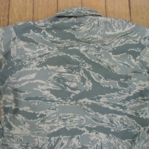 h-7 ミリタリー サバゲー 米軍放出品 AIR FORCE 迷彩服 作業服 ジャケット シャツ アメカジ カモフラ コンバット コスプレ 36XS Sサイズの画像9