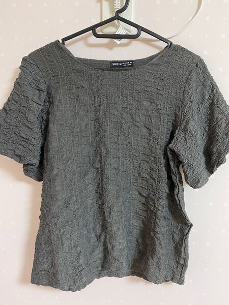 shein パワーショルダートップス グレー